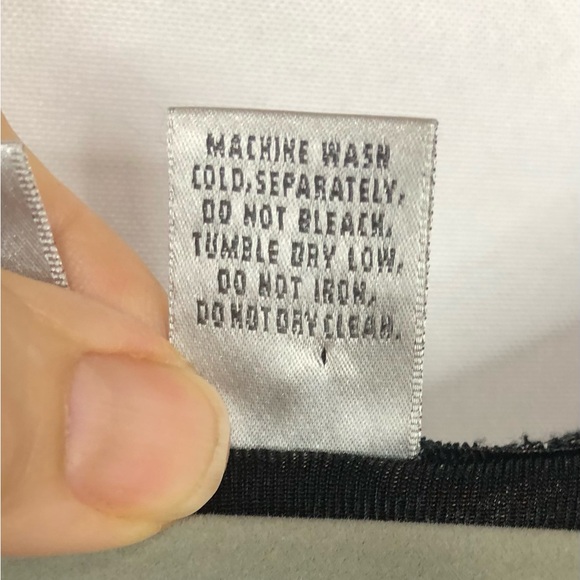 Chico’s Travelers Tank Top Sleeveless Blue Silver Paisley Sleeveless - Picture 6 of 7